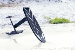 Liquid Force X Foil Board | Carbon Horizon 1550 Fuselock Foil Package 2026