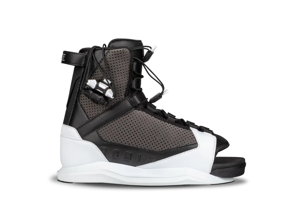 Ronix District Wakeboard | District Bindings 2026