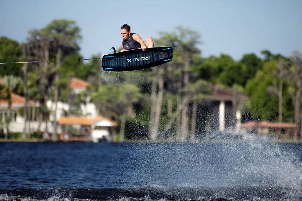 Ronix 2023 One Blackout Technology Wakeboard